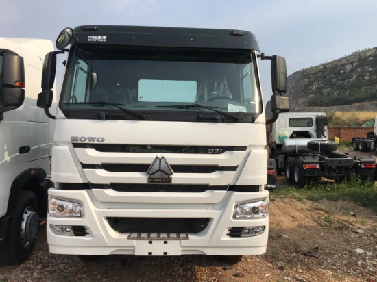 50 トン Howo 10 ホイール 400HP 430HP Weichai エンジンを備えた新しい大型トラクター トラック